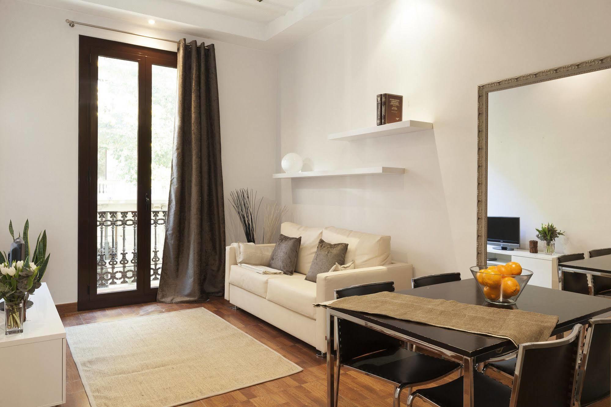 Easy Sleep Gaudi Terrace Appartement Barcelona Buitenkant foto