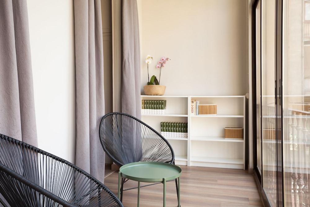 Easy Sleep Gaudi Terrace Appartement Barcelona Buitenkant foto