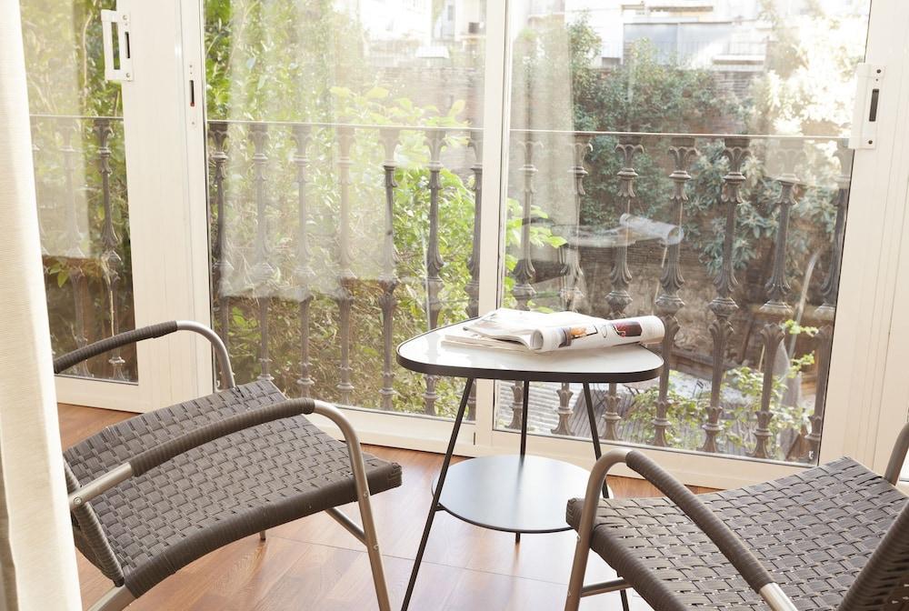 Easy Sleep Gaudi Terrace Appartement Barcelona Buitenkant foto